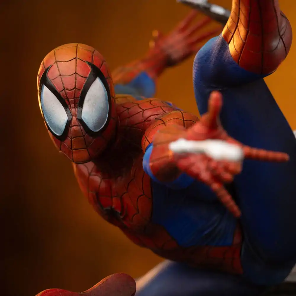 Spider-Man Art Scale Statue 1/10 Spider-Man 10th Anniversary 29 cm Produktfoto