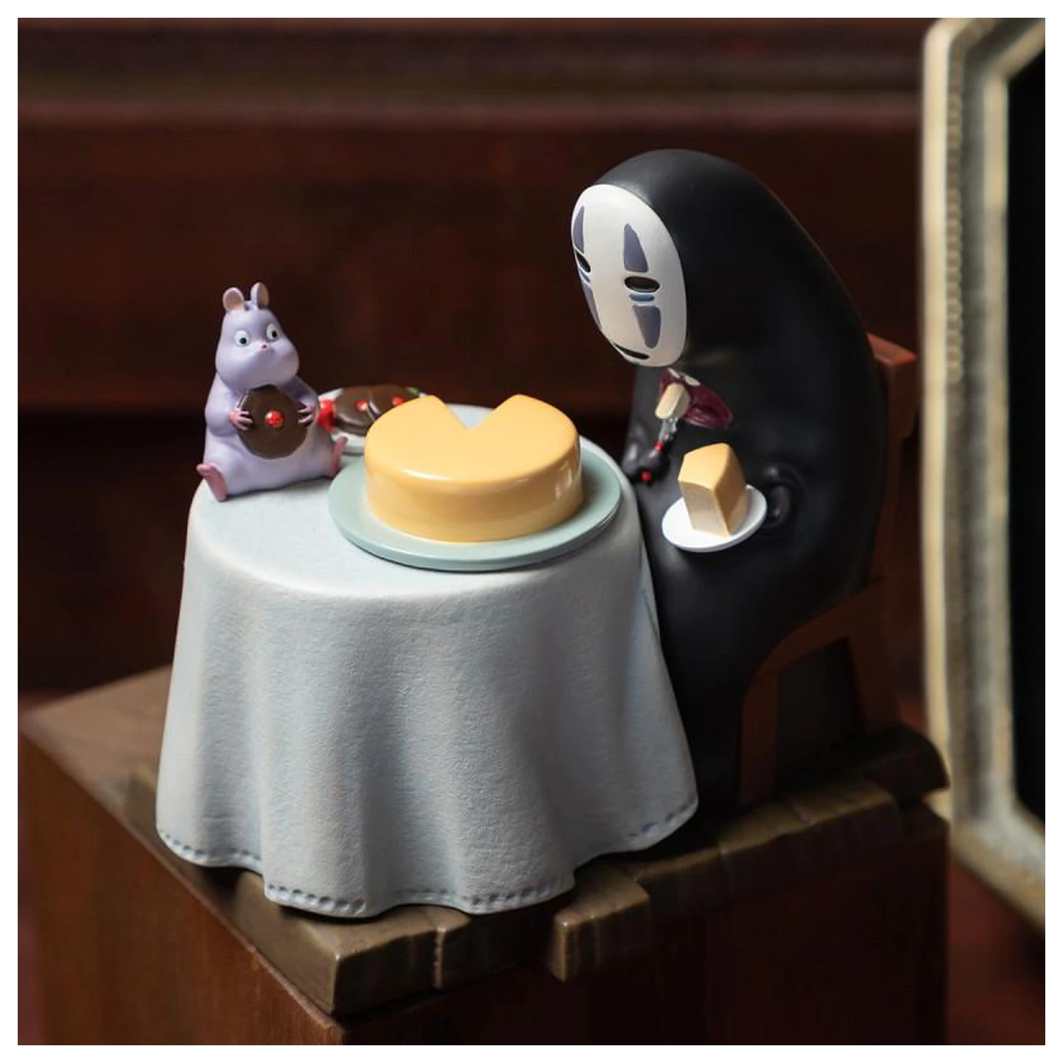 Spirited Away Teezeit Zubehörbox Produktfoto
