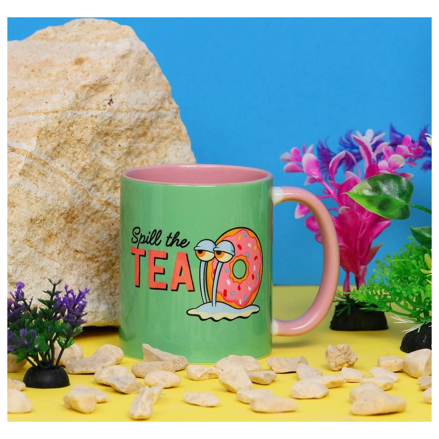 SpongeBob Spill the Tea Innen farbiger Becher 325 ml Produktfoto
