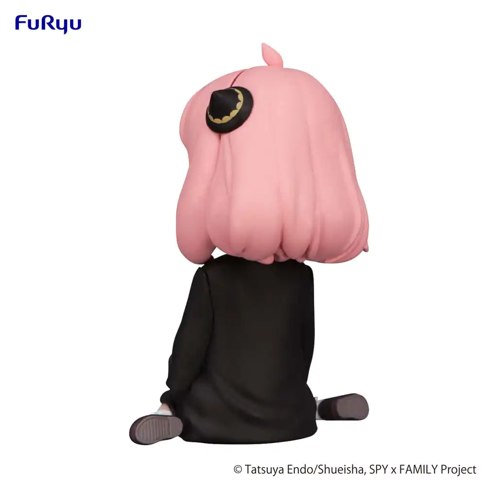 Spy × Family Noodle Stopper PVC Statue Anya Forger Sitting on the Floor 7 cm Produktfoto