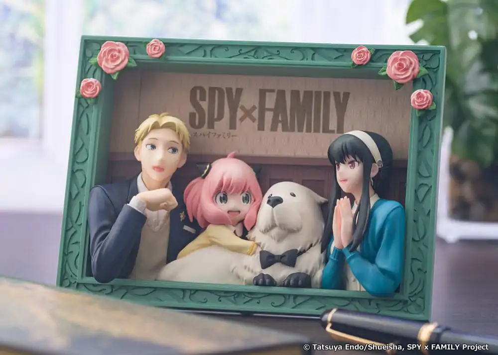 Spy x Family PVC Statue The Forgers 13 cm Produktfoto