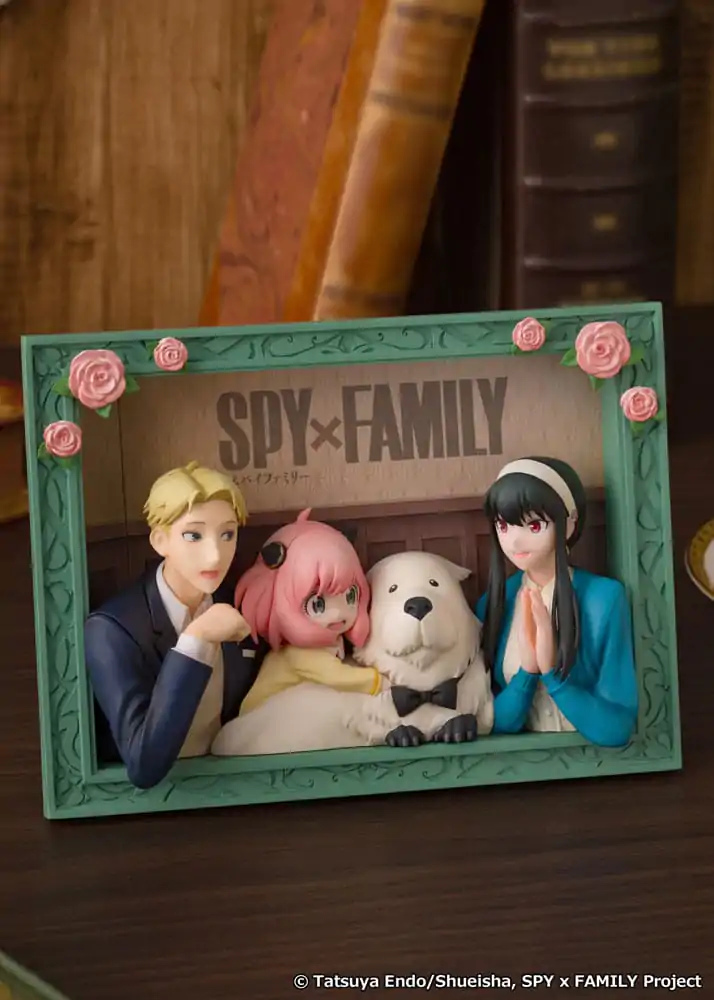 Spy x Family PVC Statue The Forgers 13 cm Produktfoto