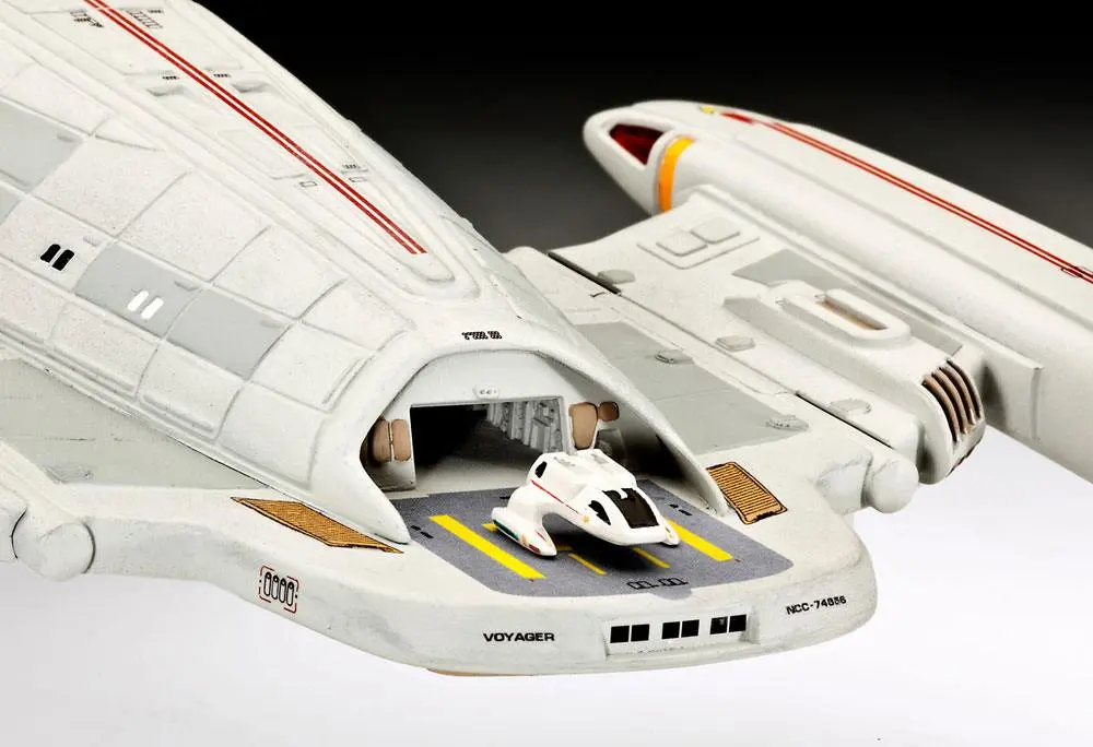 Star Trek Modellbausatz 1/670 U.S.S. Voyager 51 cm Produktfoto