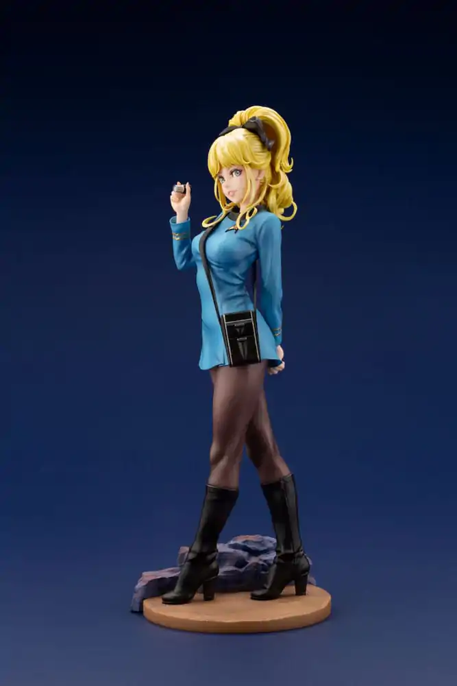 Star Trek Bishoujo PVC Statue 1/7 Medical Officer Limited Edition 23 cm termékfotó