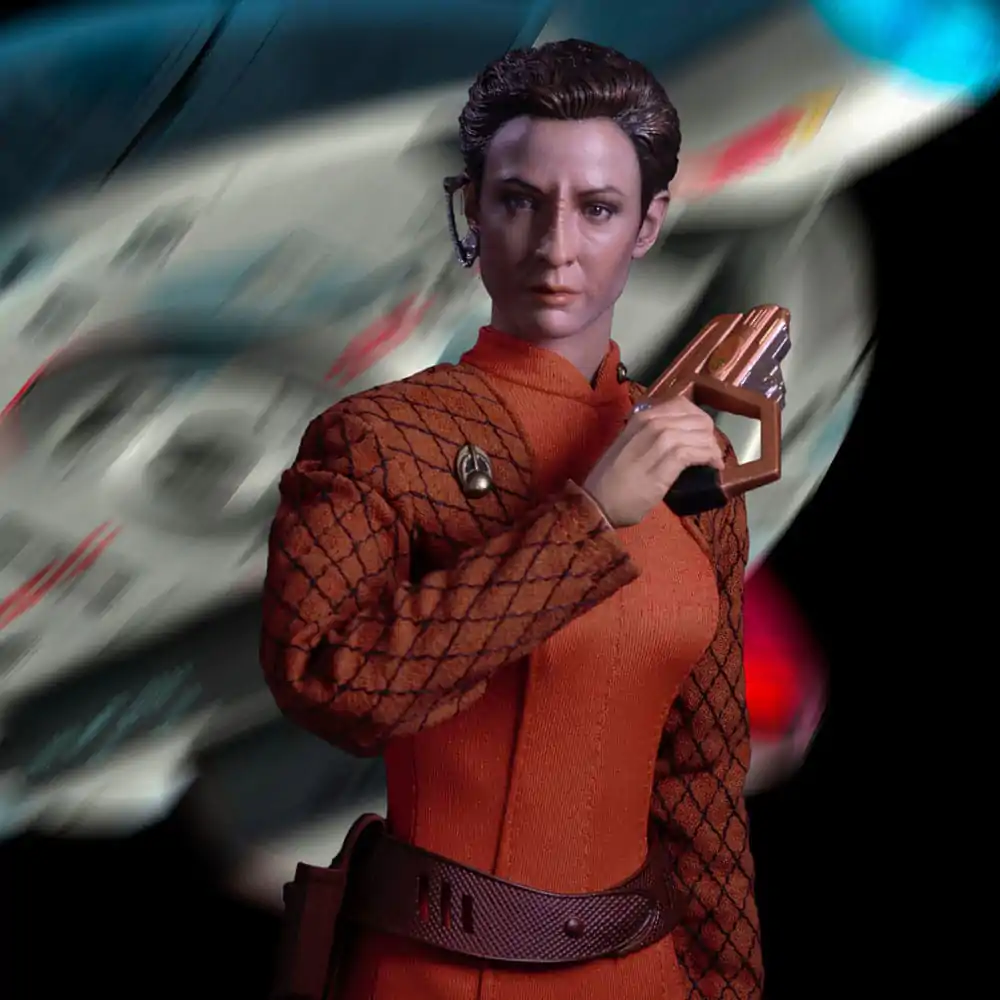 Star Trek: Deep Space Nine Actionfigur 1/6 Kira Nerys 28 cm Produktfoto