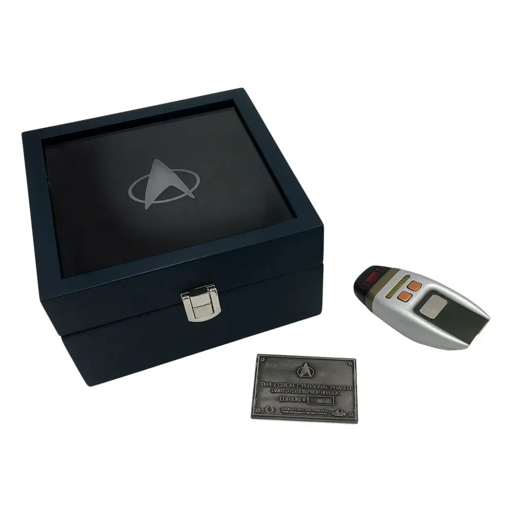 Star Trek The Next Generation Replik 1/1 Type-1 Cricket Phaser 17 x 8 cm Produktfoto