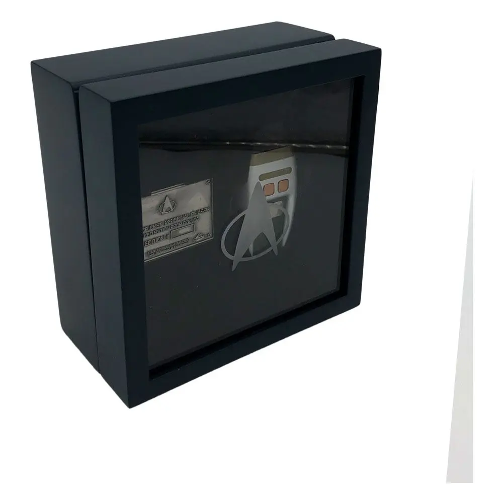 Star Trek The Next Generation Replik 1/1 Type-1 Cricket Phaser 17 x 8 cm Produktfoto