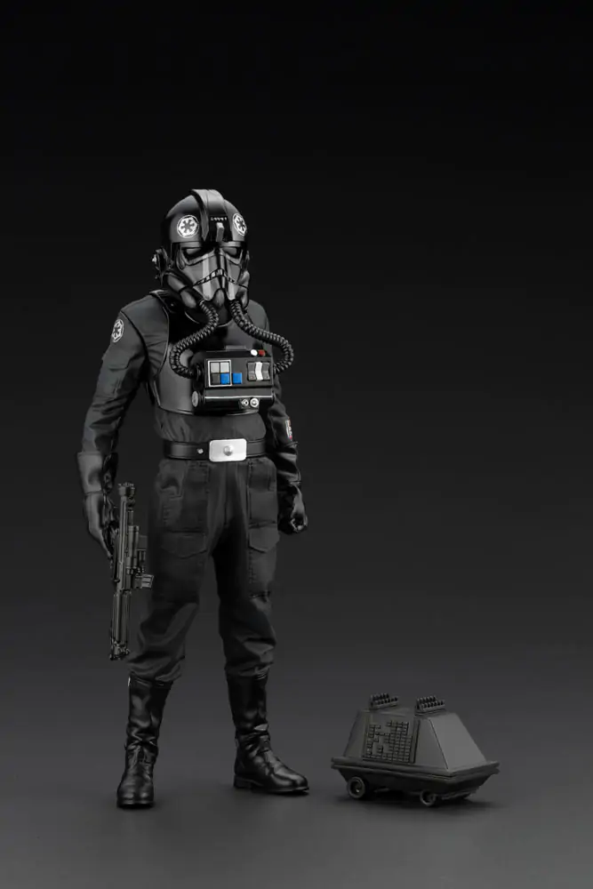 Star Wars A New Hope ARTFX+ Statue 1/10 Tie Fighter Pilot Backstabber &amp; Mouse Droid Exclusive 18 cm Produktfoto