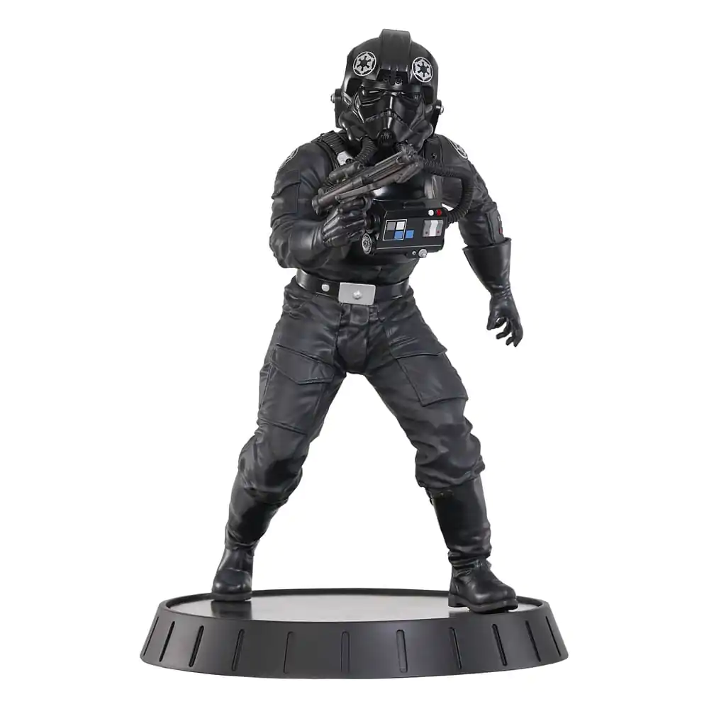 Star Wars A New Hope Milestones Statue 1/6 Tie Pilot 30 cm Produktfoto