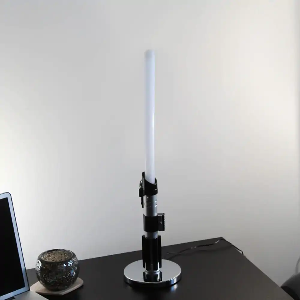 Star Wars Lampe Darth Vader Lichtschwert 59 Zentimeter Produktfoto