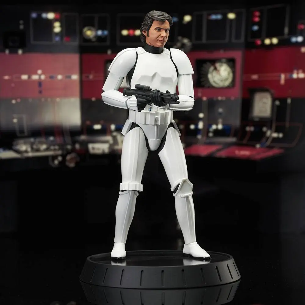 Star Wars Episode IV Milestones Statue 1/6 Han Solo (Stormtrooper Disguise) 40th Anniversary Exclusive 30 cm Produktfoto