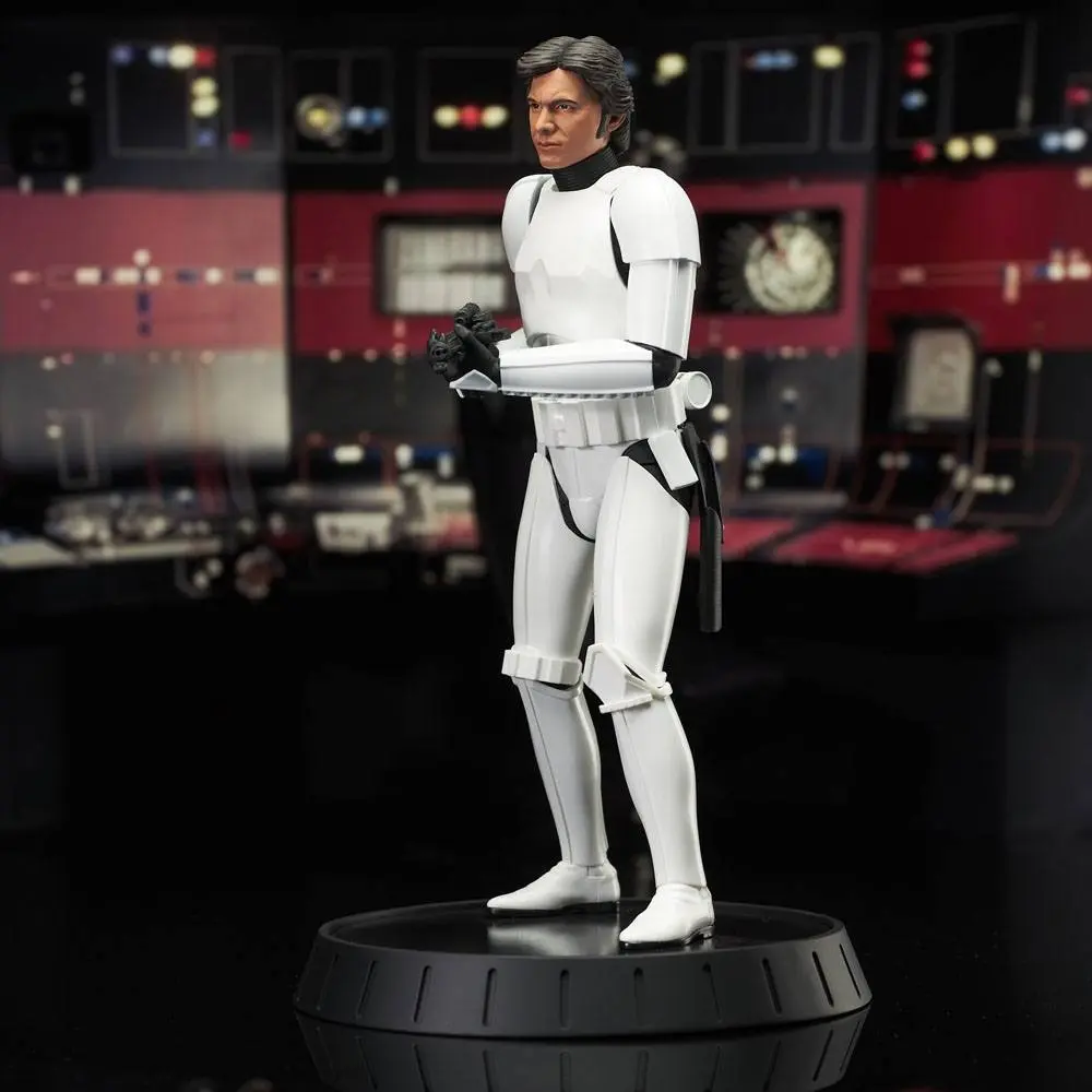 Star Wars Episode IV Milestones Statue 1/6 Han Solo (Stormtrooper Disguise) 40th Anniversary Exclusive 30 cm Produktfoto