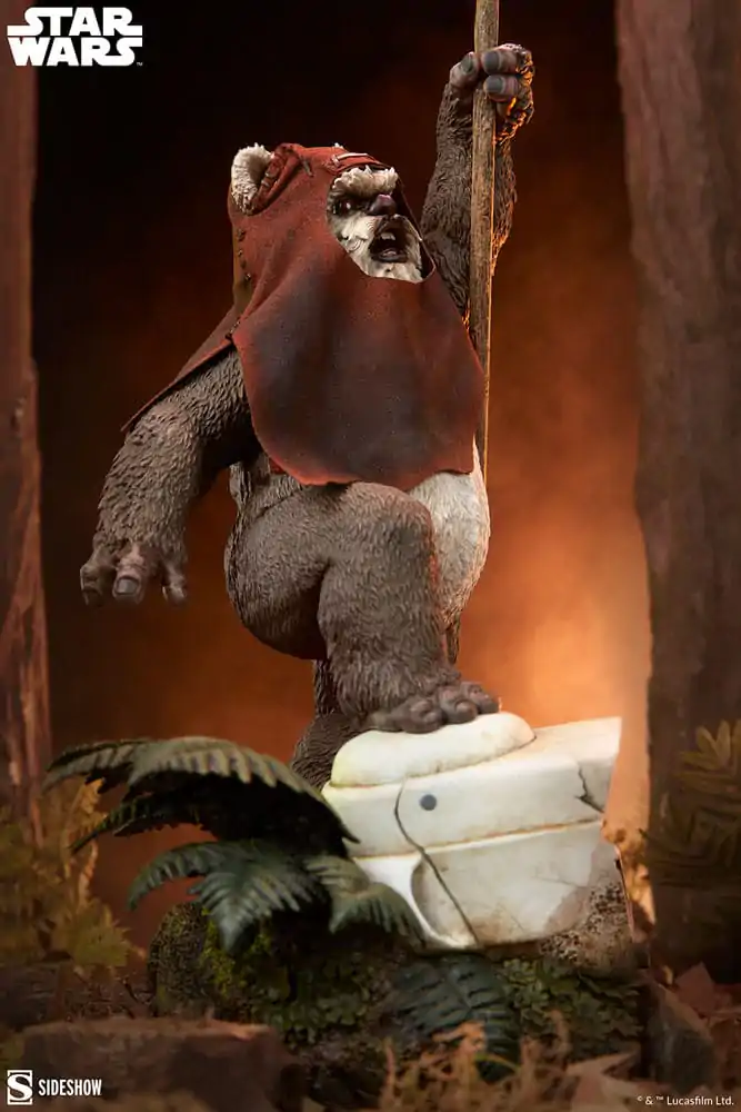 Star Wars: Episode VI - Return of the Jedi Premium Format Statue Wicket 46 cm Produktfoto