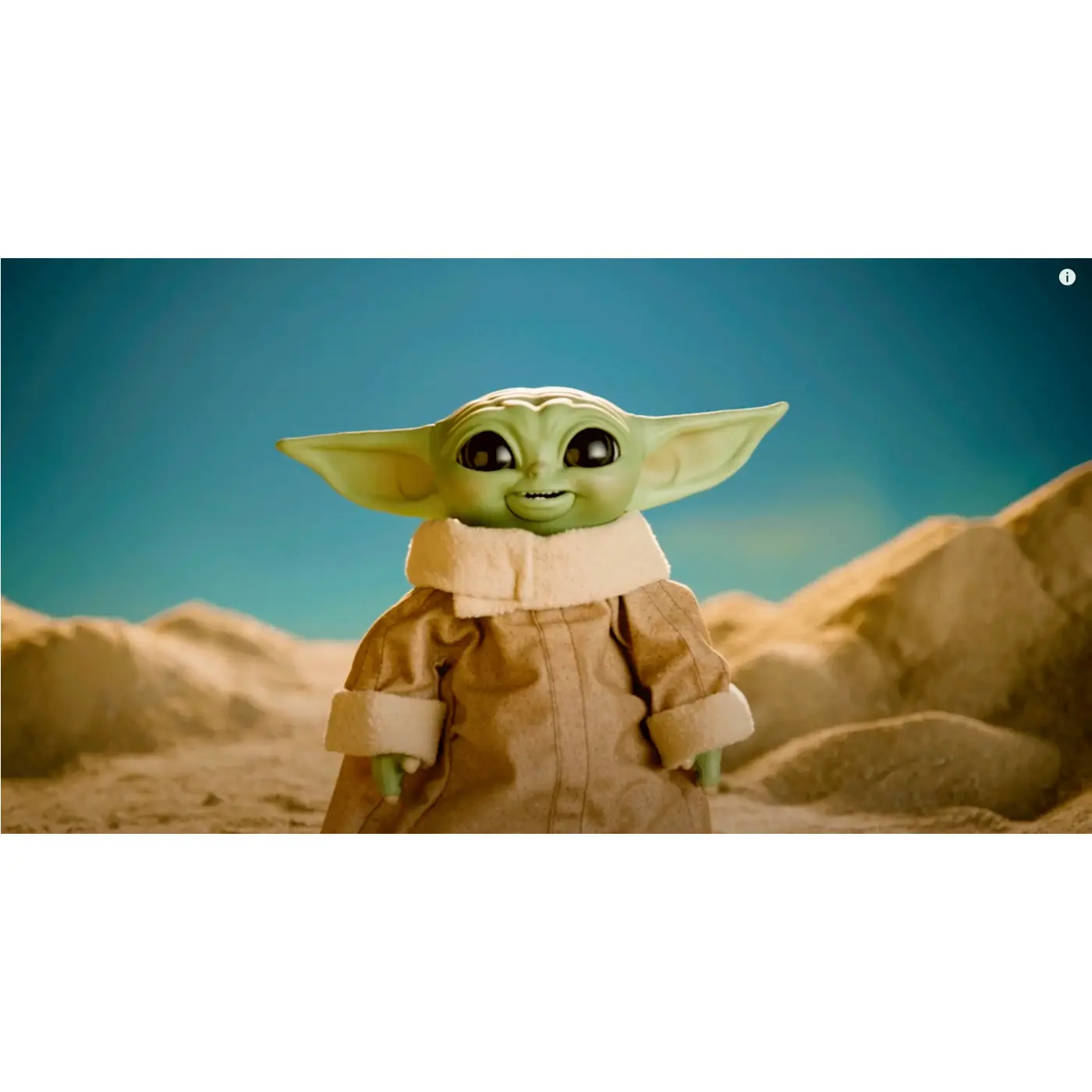 Star Wars The Mandalorian Interactive Figur Galactic Snackin´ Grogu 23 cm termékfotó
