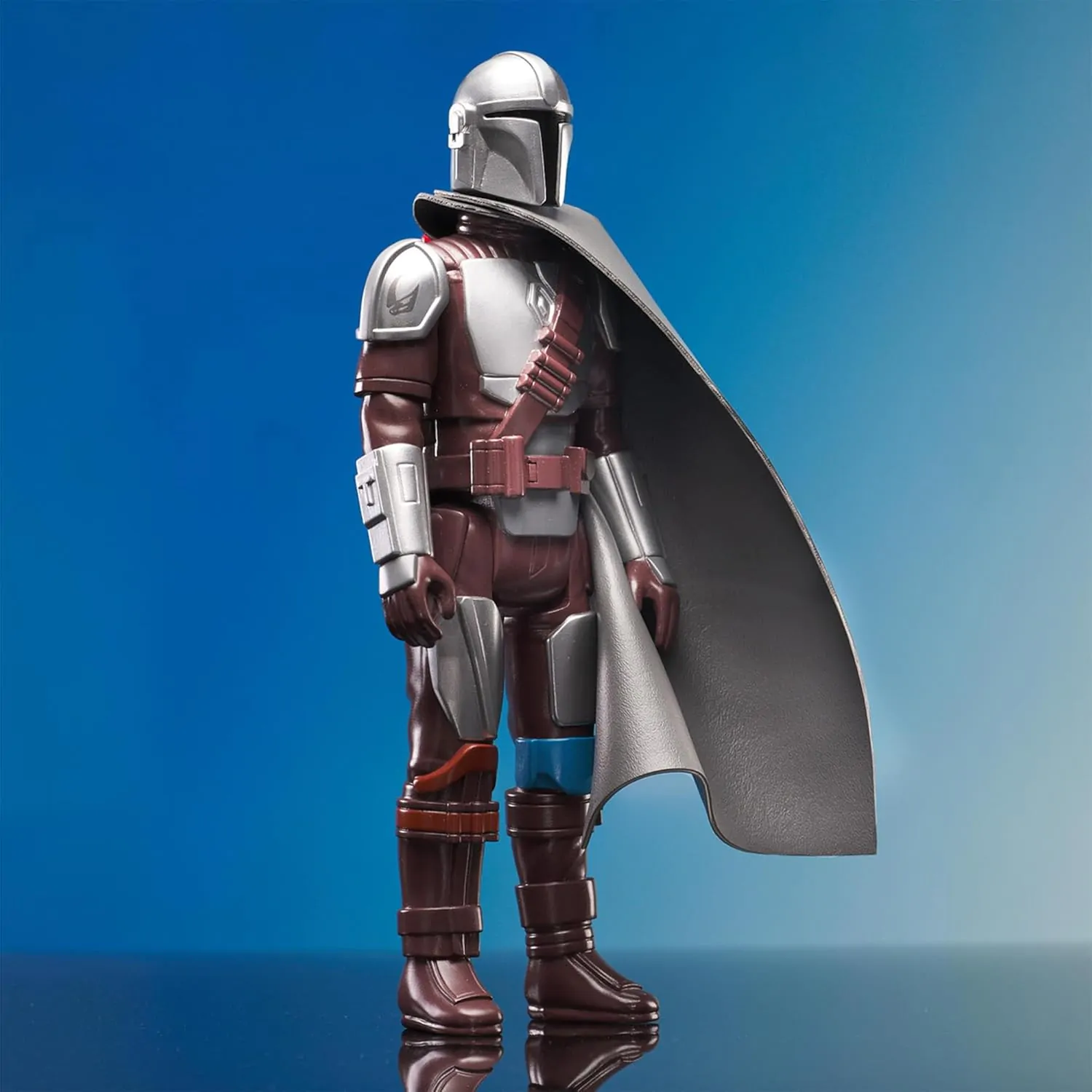 Star Wars The Mandalorian Jumbo Vintage Kenner Actionfigur The Mandalorian (Beskar Armor) 30 cm Produktfoto