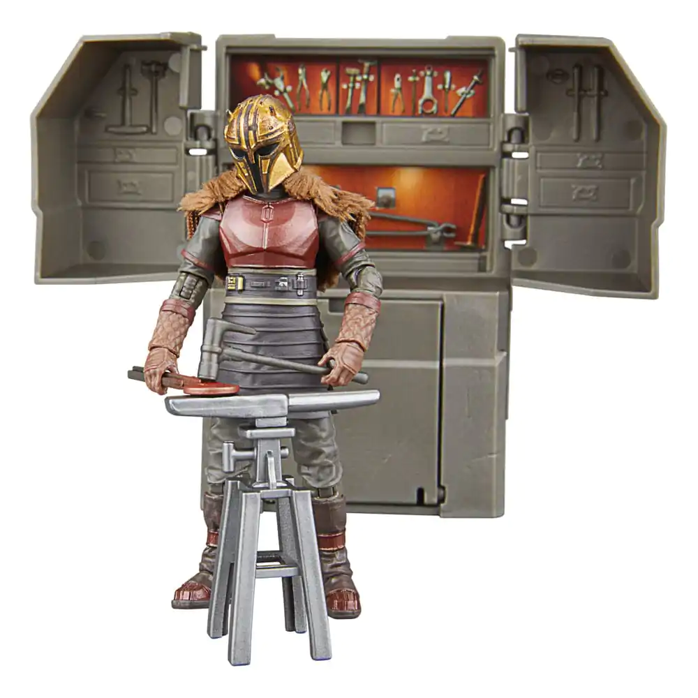 Star Wars The Mandalorian Vintage Collection Die Schmiede der Waffenmeisterin mit The Armorer (Lakeside Covert World) Produktfoto