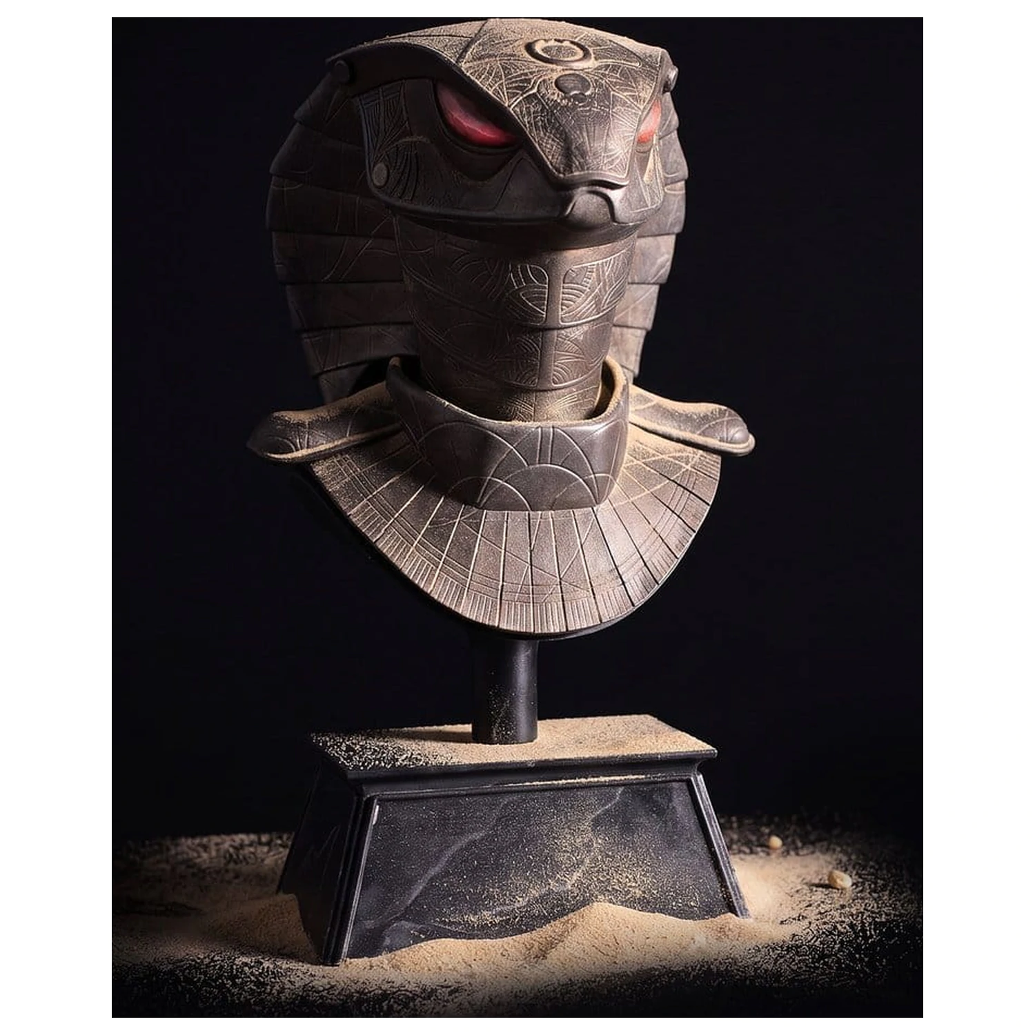 Stargate Desktop Nachbildung Helm Nachbildung Serpent Guard Helm Apophis 15 cm Produktfoto