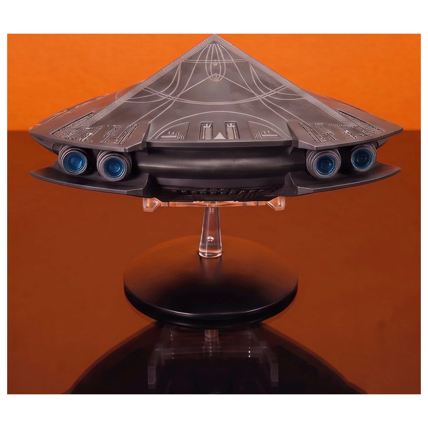 Stargate Modell Nachbildung Goa'uld Alkesh Bomber 19 cm Produktfoto