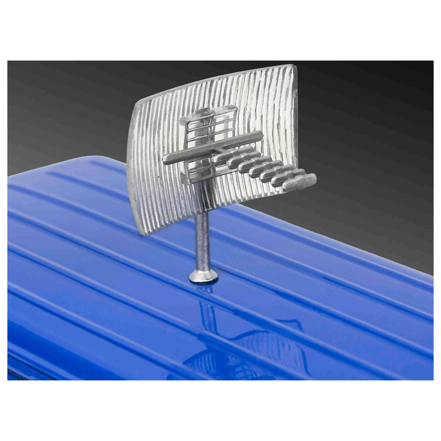 Stranger Things Modellbausatz 1/25 Car (Aqua Color) 21 cm Produktfoto