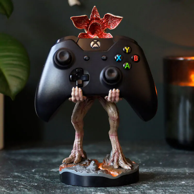 Stranger Things Demogorgon Controller/Telefonhalter Cable Guy Figur 20cm termékfotó