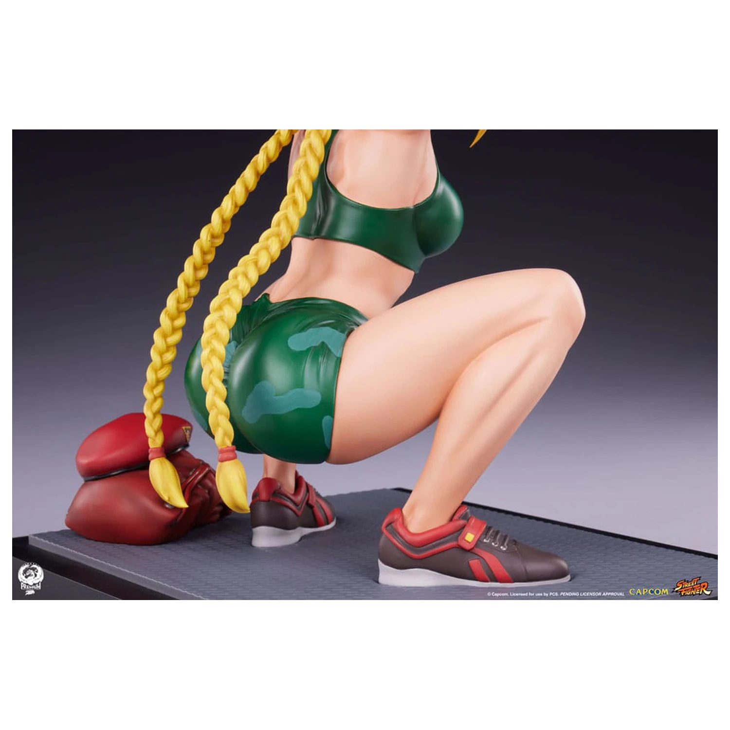 Street Fighter Premier Series Statue 1/4 Cammy: Powerlifting 41 cm Produktfoto
