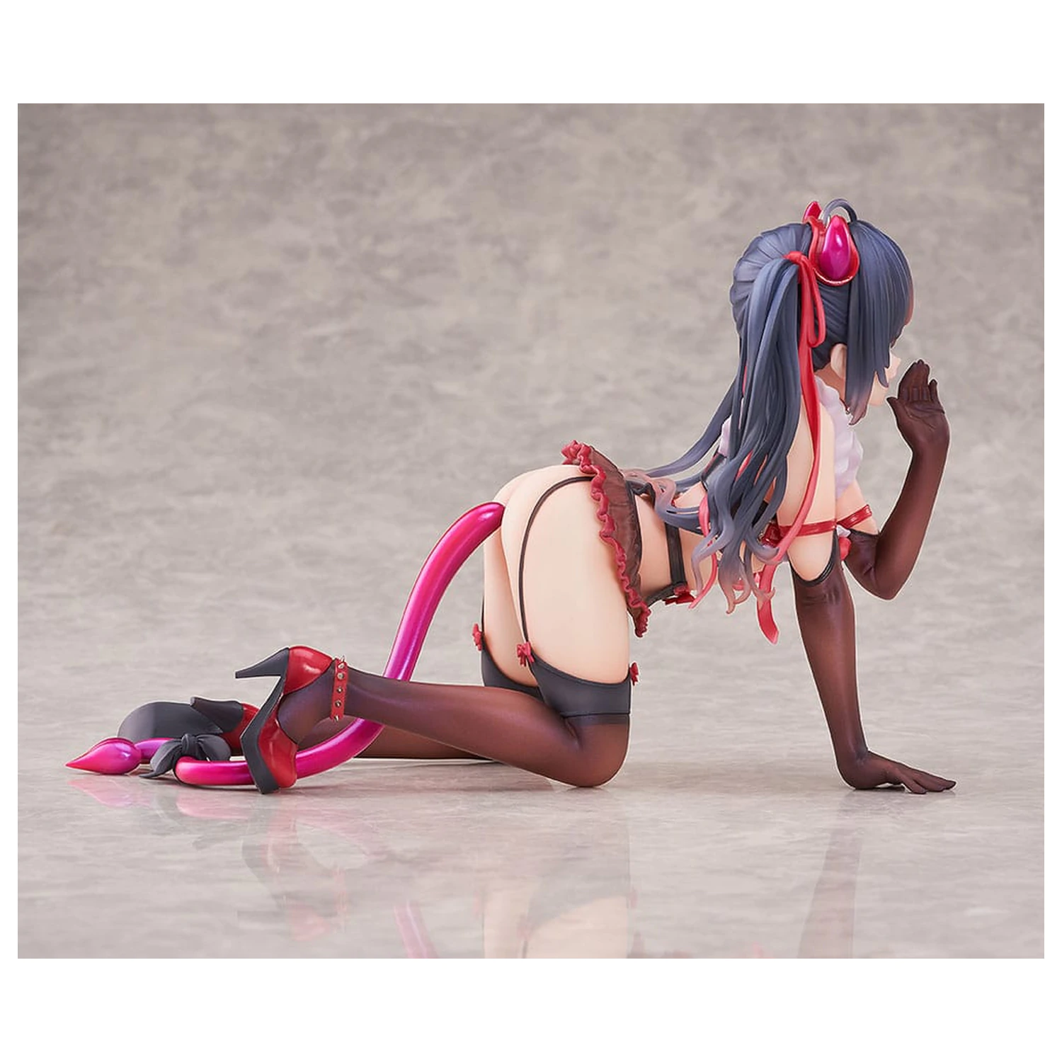 Succubus Homestay Statue 1/5 Sakuma Shizuku 14 cm Produktfoto