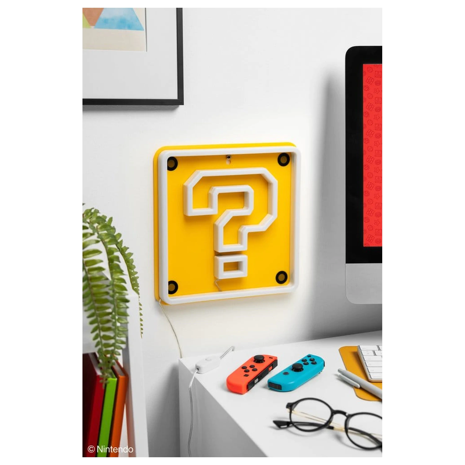 Super Mario LED Neon Wandlampe Question Block 24 x 24 cm Produktfoto