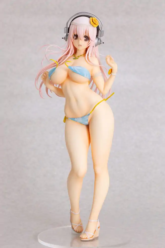Super Sonico Statue 1/4.5 Super Sonico Summer Vacation Ver. 35 cm Produktfoto