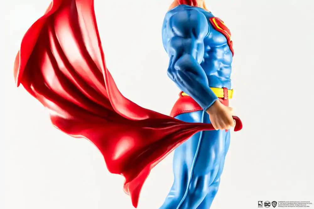 Superman PX PVC Statue 1/8 Superman Classic Version 30 cm termékfotó