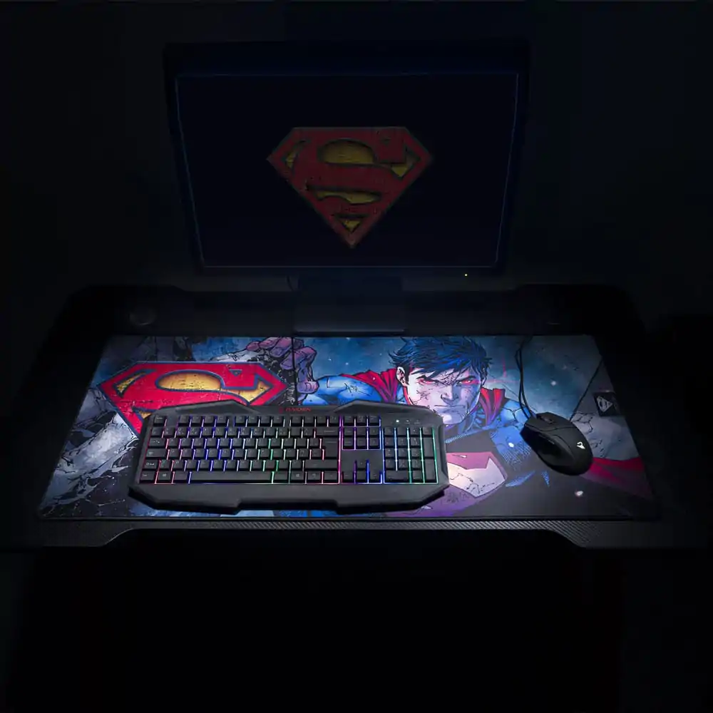 Superman XXL Schreibtischunterlage Version 1 Produktfoto