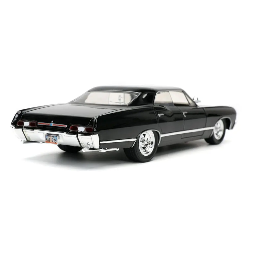 Supernatural Hollywood Rides Diecast Modell 1/24 1967 Chevrolet Impala Sport Sedan mit Dean Winchester Figur Produktfoto