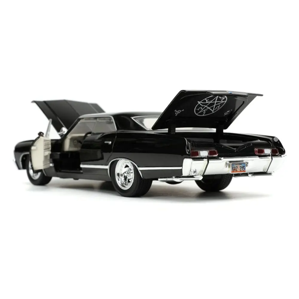 Supernatural Hollywood Rides Diecast Modell 1/24 1967 Chevrolet Impala Sport Sedan mit Dean Winchester Figur Produktfoto