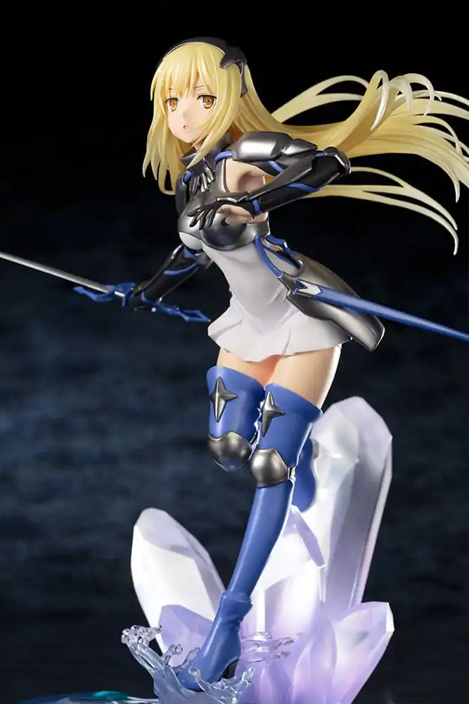 Sword Oratoria: Is it Wrong to Try to Pick Up Girls in a Dungeon? On the Side PVC Statue 1/7 Ais Wallenstein 24 cm Produktfoto