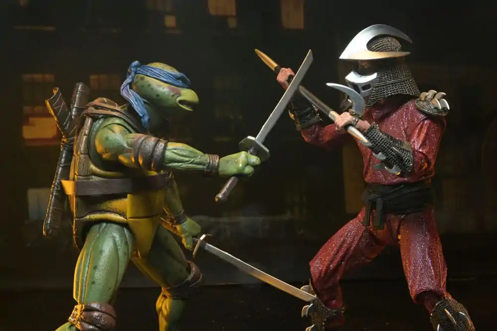 Teenage Mutant Ninja Turtles (1990 Movie) Actionfigur Roof Top Battle Shredder vs Leo 18 cm Produktfoto