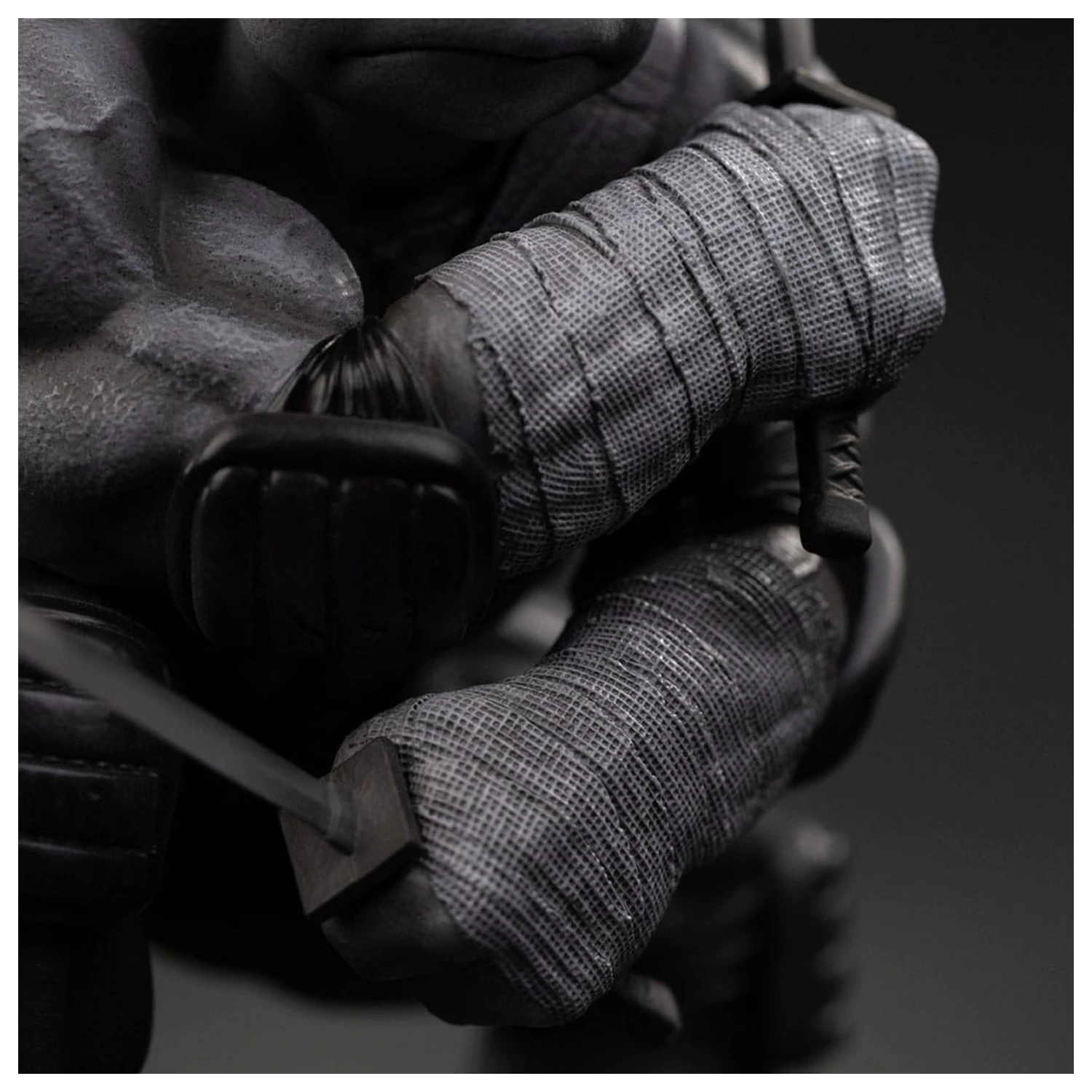 Teenage Mutant Ninja Turtles Art Scale Statue im Maßstab 1/10 Leonardo Black and White Variant 26 cm Produktfoto