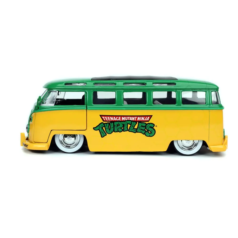 Teenage Mutant Ninja Turtles Hollywood Rides Diecast Modell 1/24 1962 VW Bus mit Leonardo Figur Produktfoto