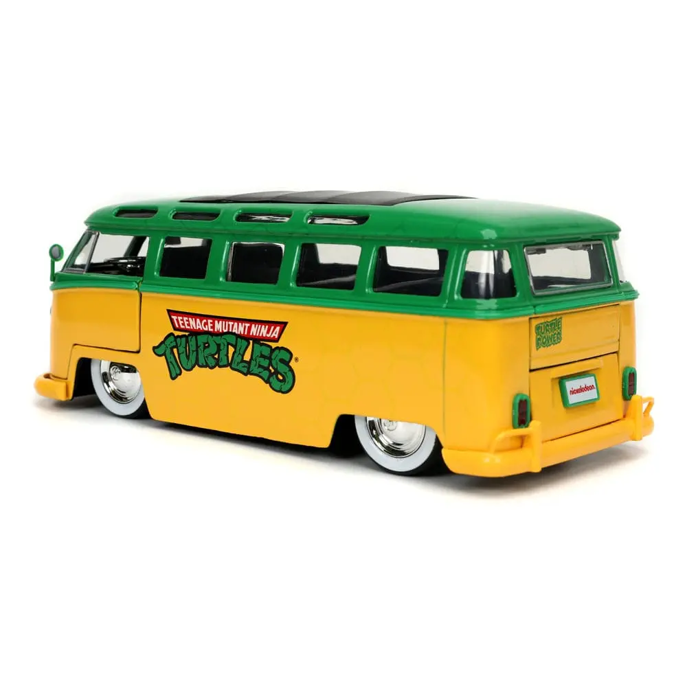 Teenage Mutant Ninja Turtles Hollywood Rides Diecast Modell 1/24 1962 VW Bus mit Leonardo Figur Produktfoto
