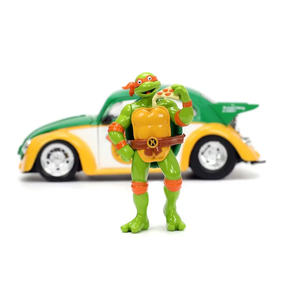 Teenage Mutant Ninja Turtles Hollywood Rides Diecast Modell 1/24 VW Drag Beetle mit Michelangelo Figur Produktfoto