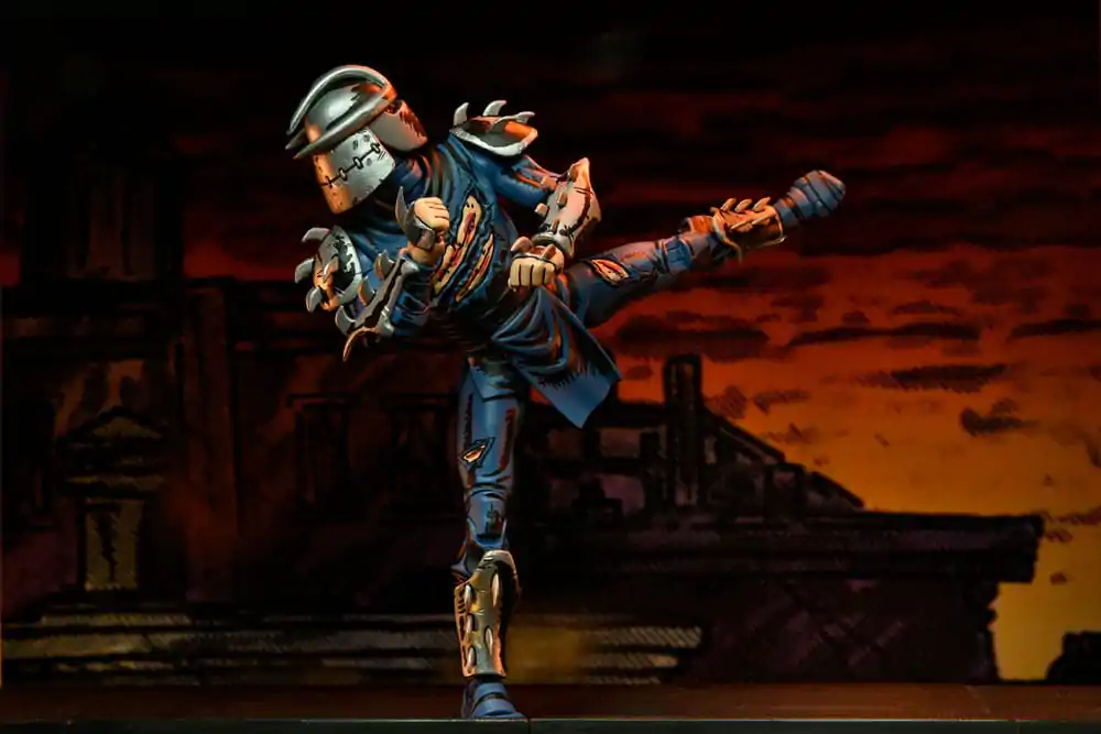 Teenage Mutant Ninja Turtles (Mirage Comics) Actionfigur Battle Damaged Shredder 18 cm termékfotó