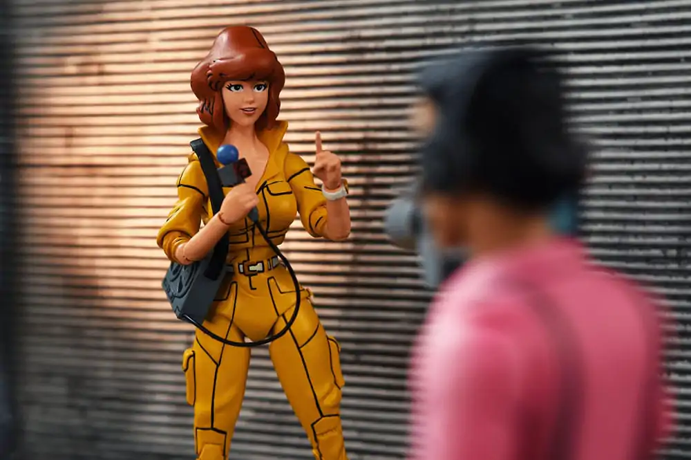 Teenage Mutant Ninja Turtles (Cartoon) Actionfigur Ultimate April O'Neil 18 cm Produktfoto