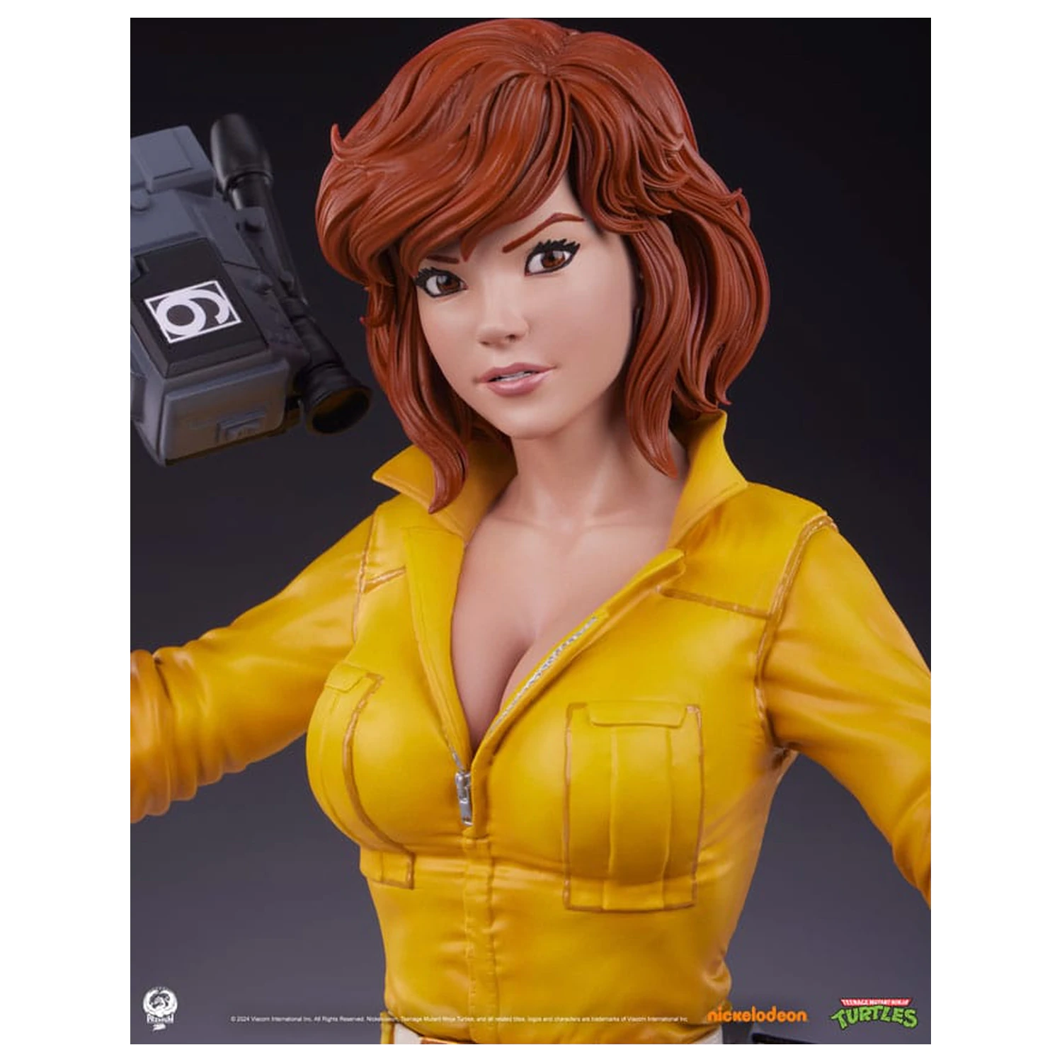 Teenage Mutant Ninja Turtles Premier Series Statue 1/4 April O'Neil 46 cm Produktfoto