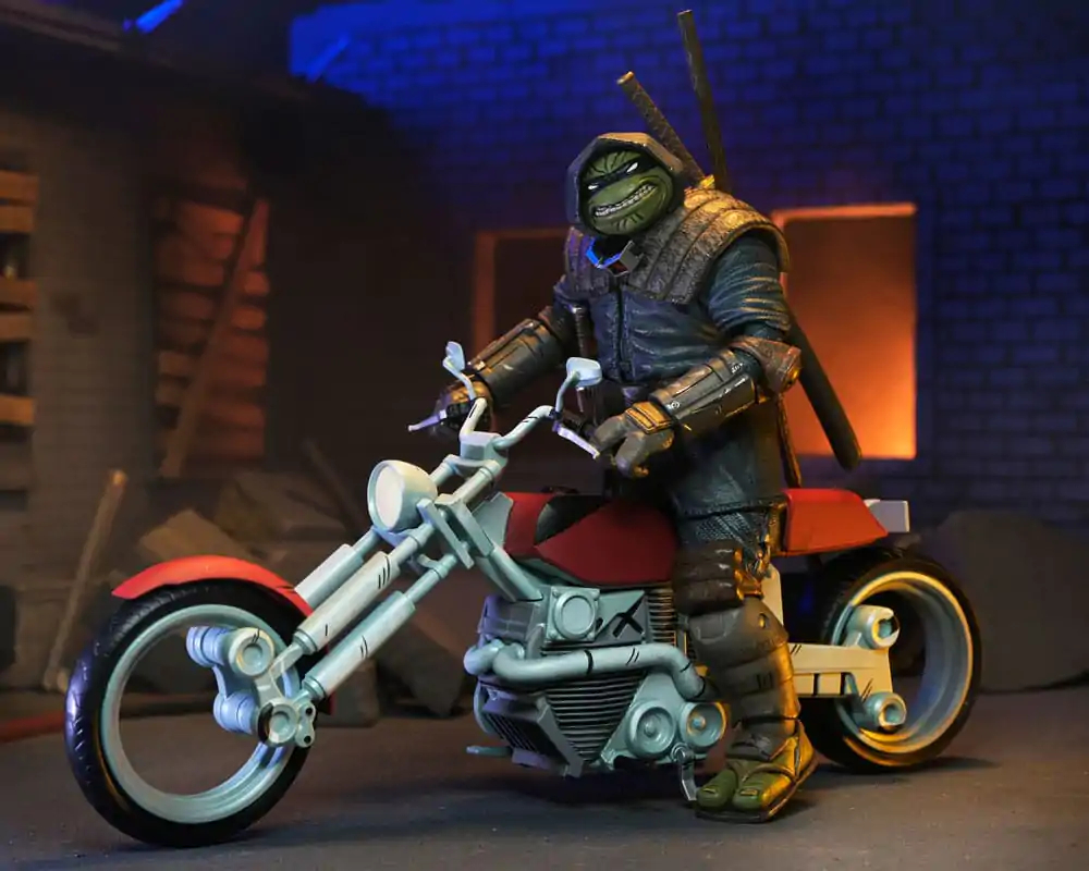 Teenage Mutant Ninja Turtles (The Last Ronin The Lost Years) Actionfigur Casey Marie with Last Ronin Motorcycle 18 cm Produktfoto