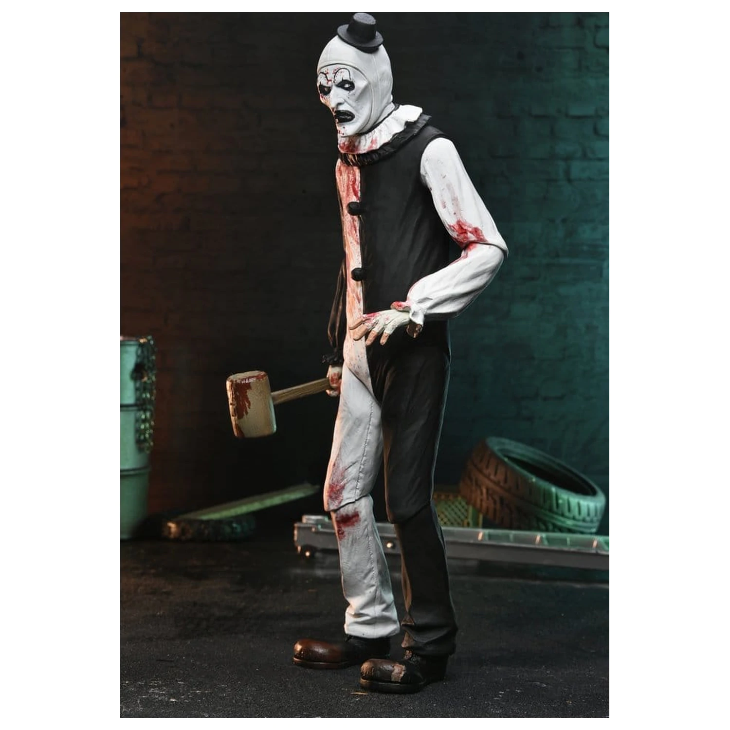 Terrifier 2 Ultimate Actionfigur Art the Clown (Blutbespritzt) 18 cm Produktfoto