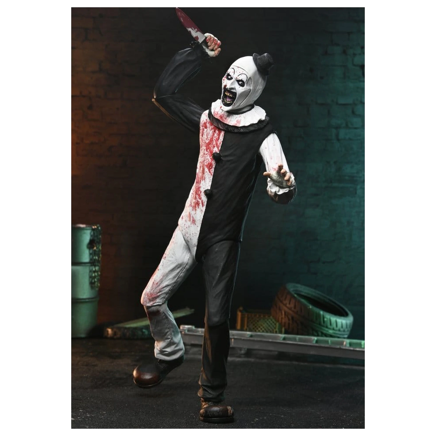 Terrifier 2 Ultimate Actionfigur Art the Clown (Blutbespritzt) 18 cm Produktfoto
