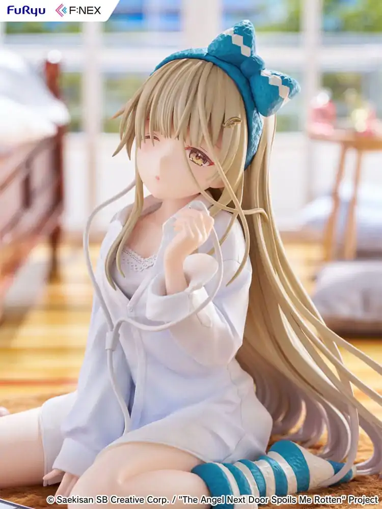 The Angel Next Door Spoils Me Rotten F:Nex PVC Statue 1/7 Mahiru Shiina Relax Ver. 14 cm Produktfoto