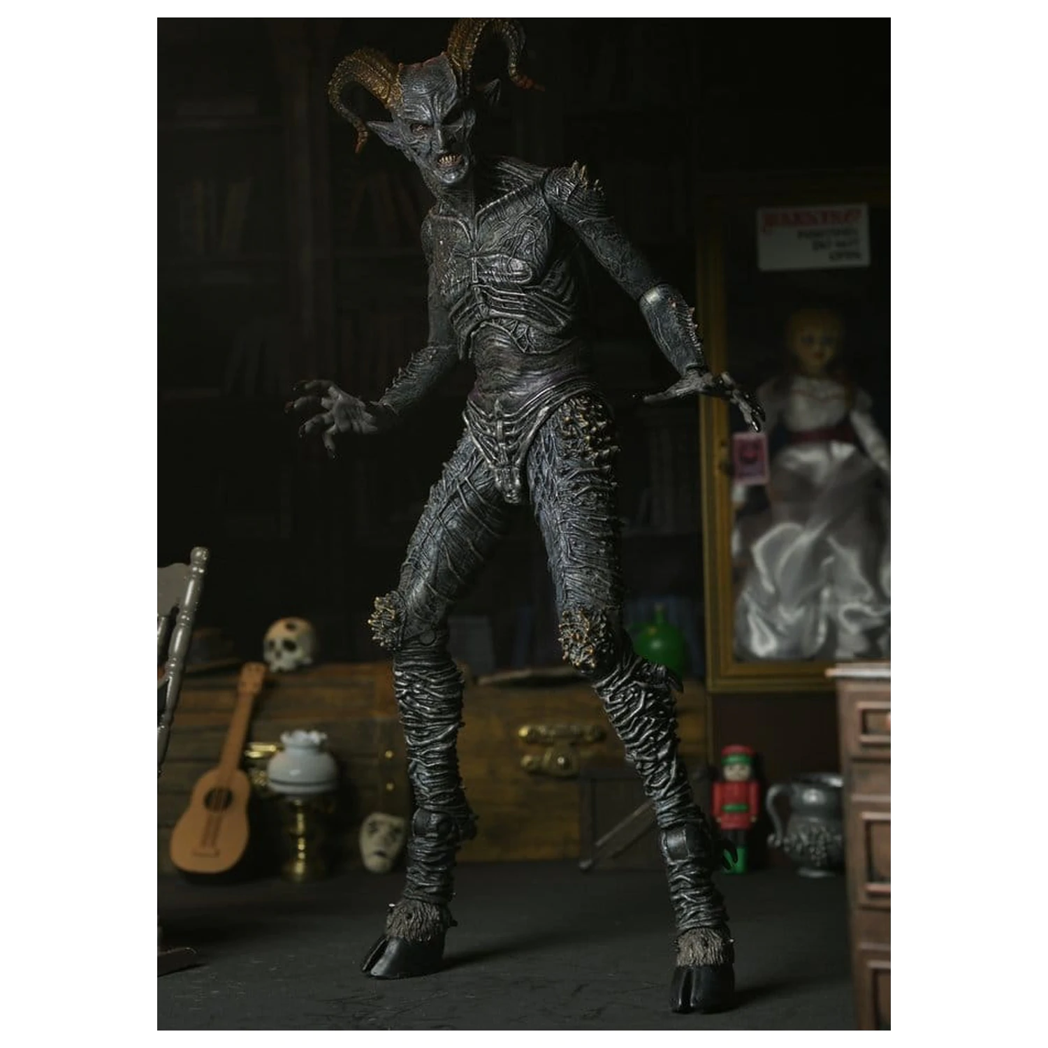 The Conjuring Universe Figur Ultimate Malthus the Demon 18 cm Produktfoto