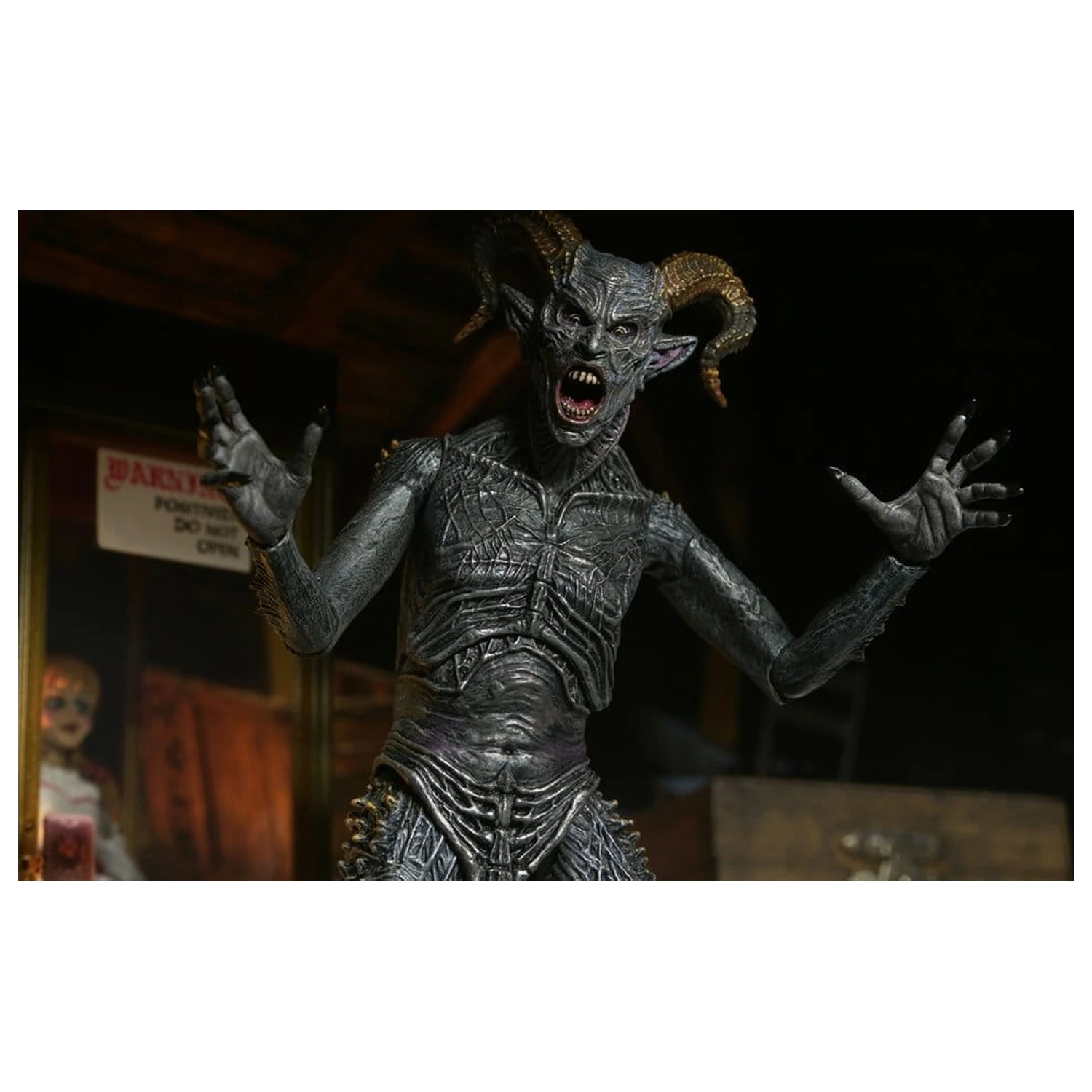 The Conjuring Universe Figur Ultimate Malthus the Demon 18 cm Produktfoto