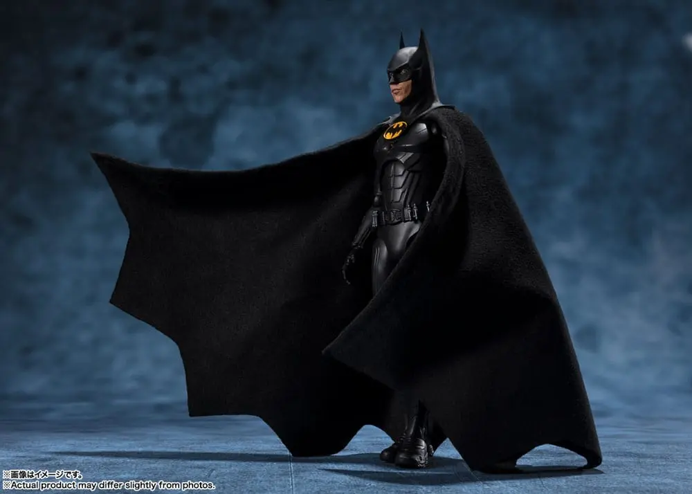 The Flash S.H. Figuarts Actionfigur Batman 15 cm termékfotó