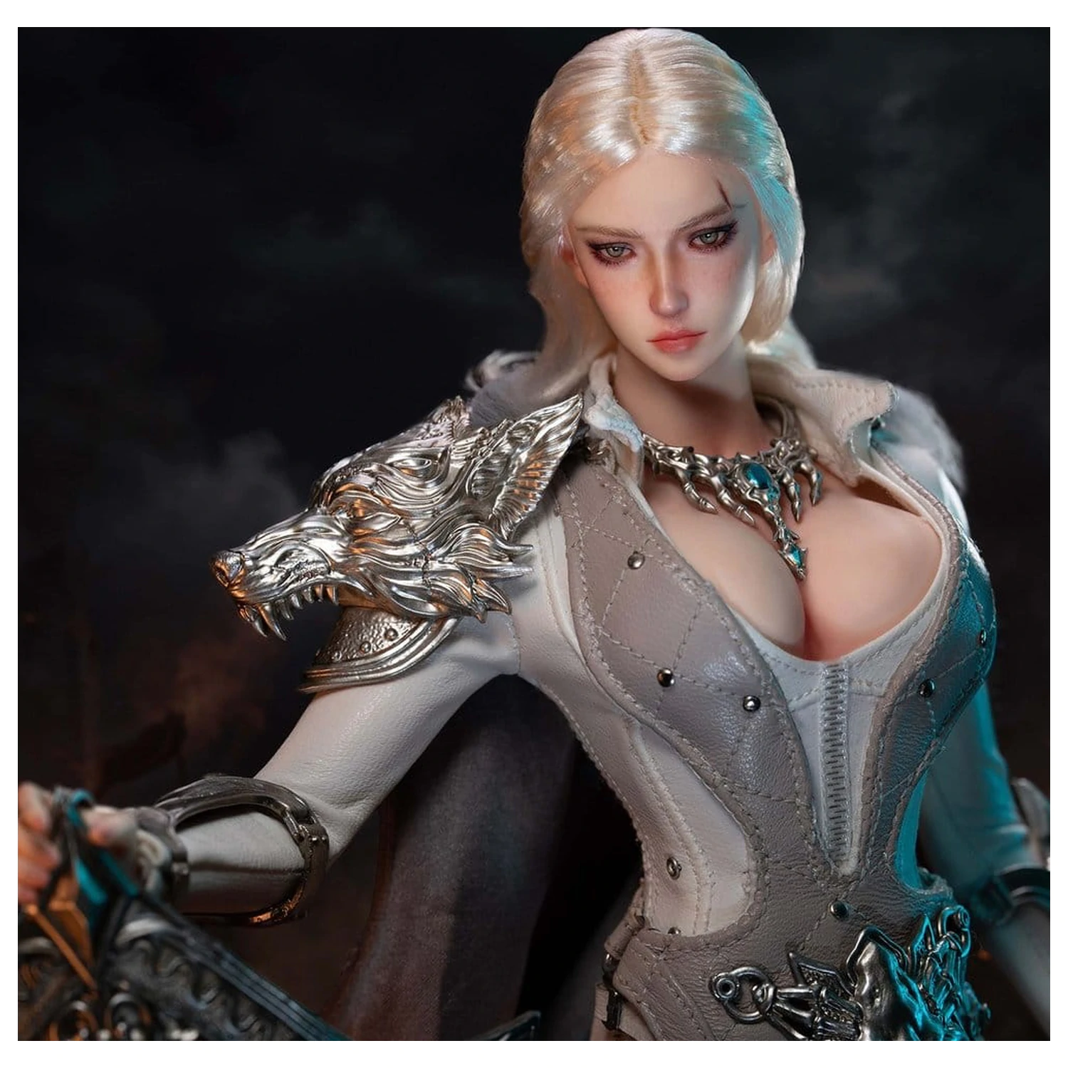 The Girl Under Wolf's Ward Action Figur 1/6 Alina (Silver) 30 cm Produktfoto