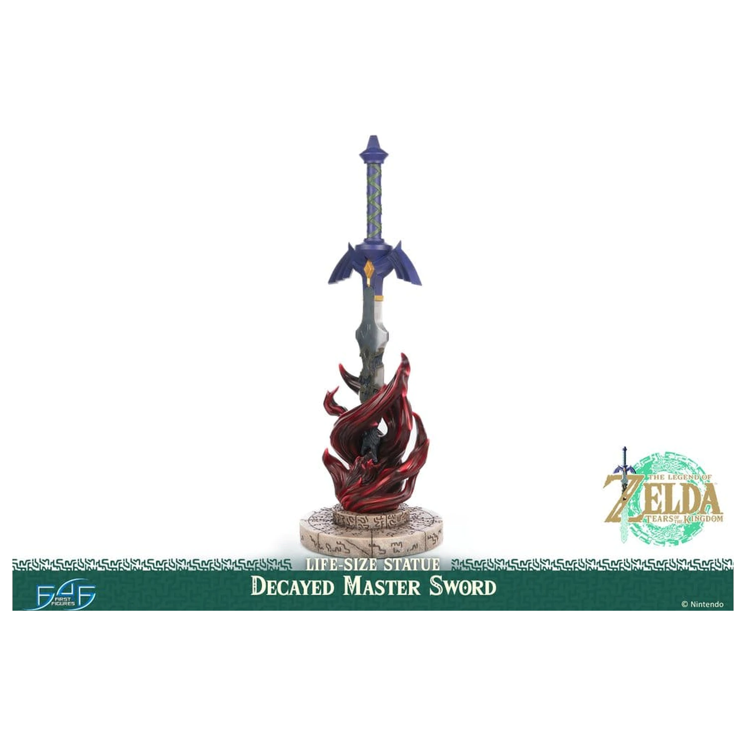 The Legend of Zelda: Tears of the Kingdom lebensgroße Statue 1/1 Decayed Master Sword 71 cm Produktfoto